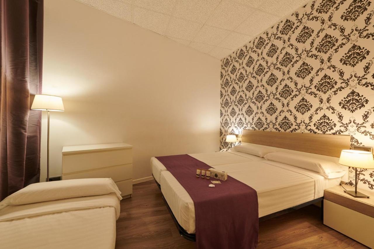 Hostal Mayerling Centro 바르셀로나 외부 사진